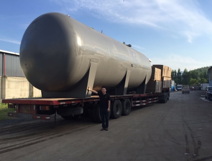 80-cubic-meter steam storage tank