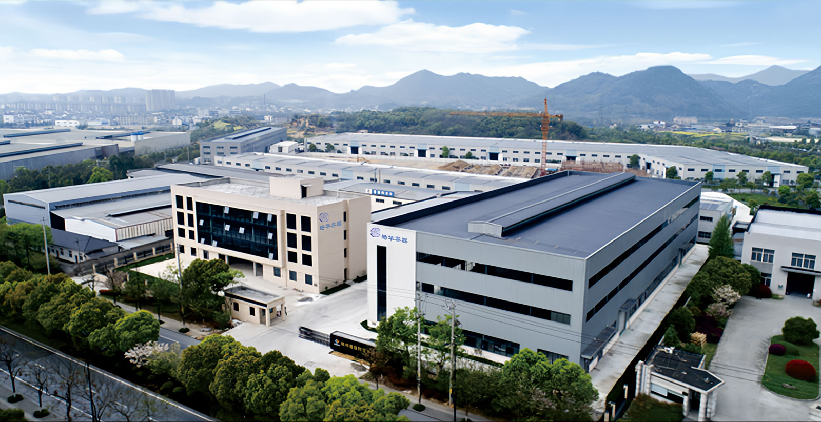 1747117847258651.jpg aboutimg.jpg